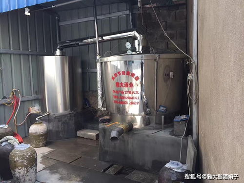 推著小型烤酒設備上門加工釀酒,顧客在意的到底是什么